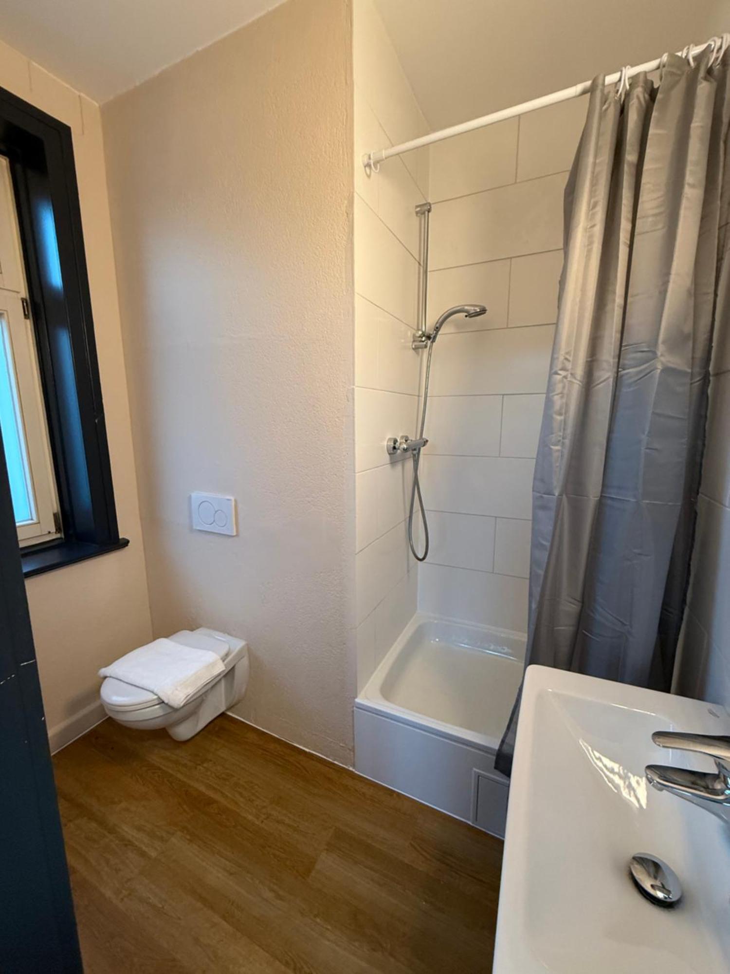 Crown Living Villa Blumenau Studios, Smarttv, Parkplatz Lustenau Esterno foto