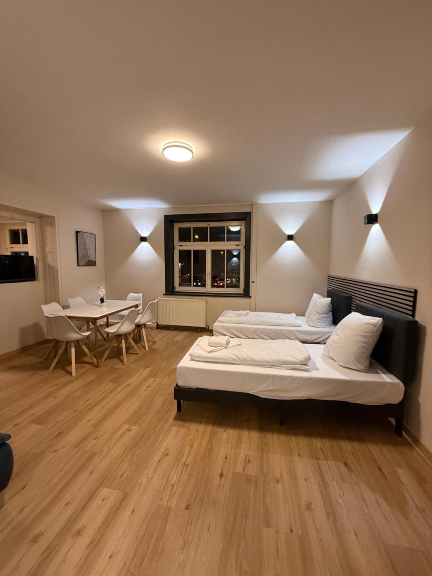 Crown Living Villa Blumenau Studios, Smarttv, Parkplatz Lustenau Esterno foto