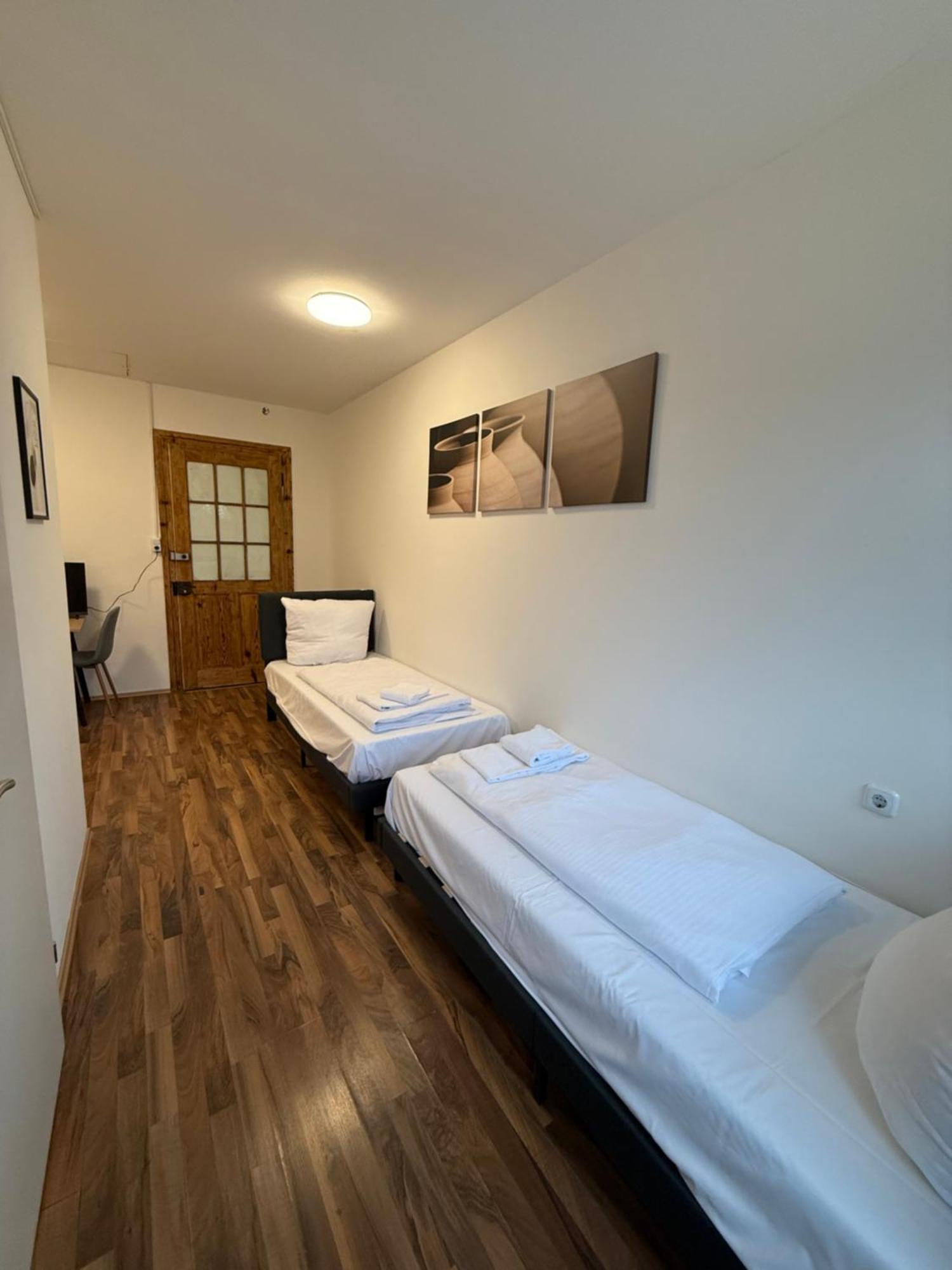 Crown Living Villa Blumenau Studios, Smarttv, Parkplatz Lustenau Esterno foto