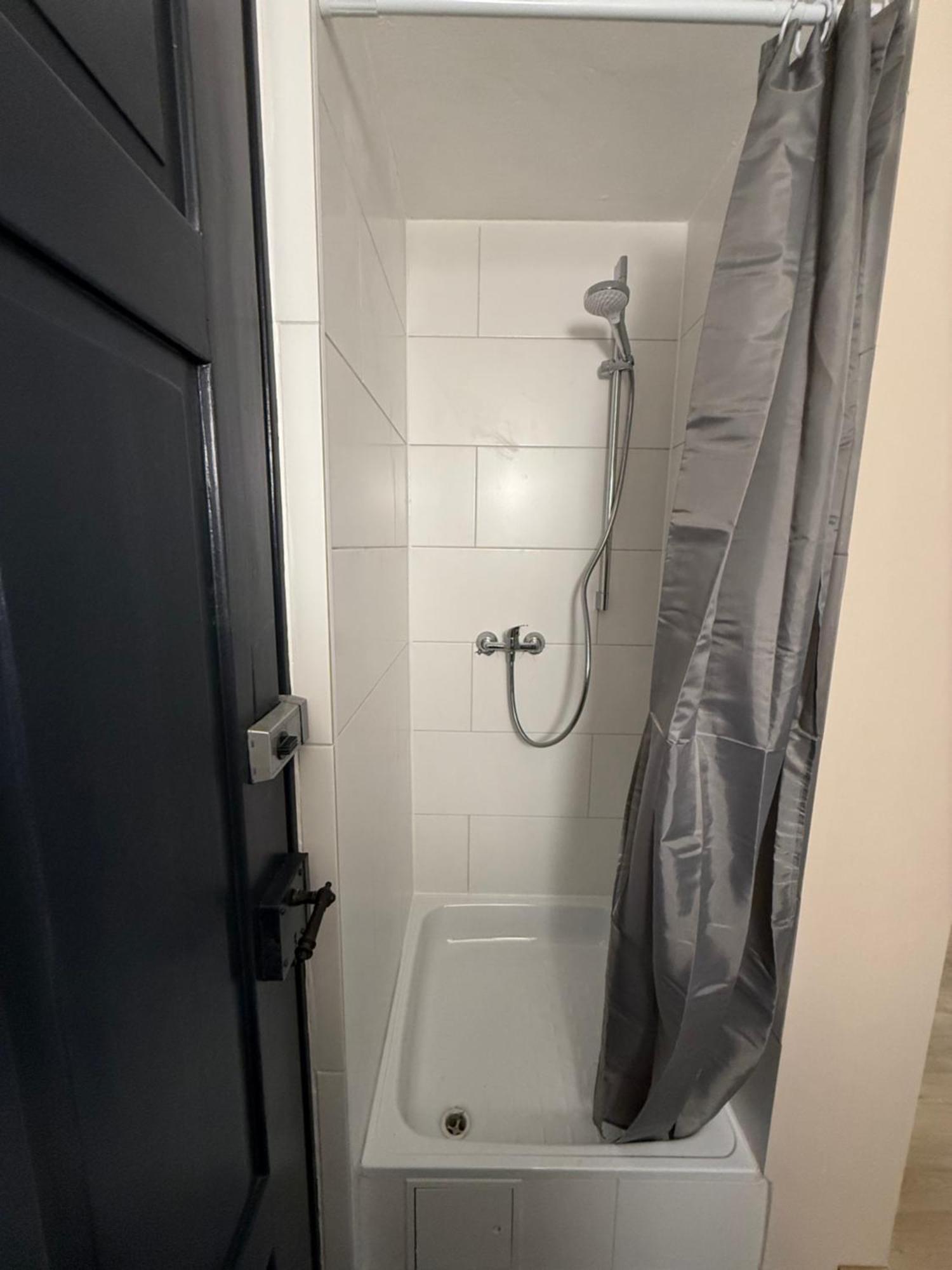 Crown Living Villa Blumenau Studios, Smarttv, Parkplatz Lustenau Esterno foto